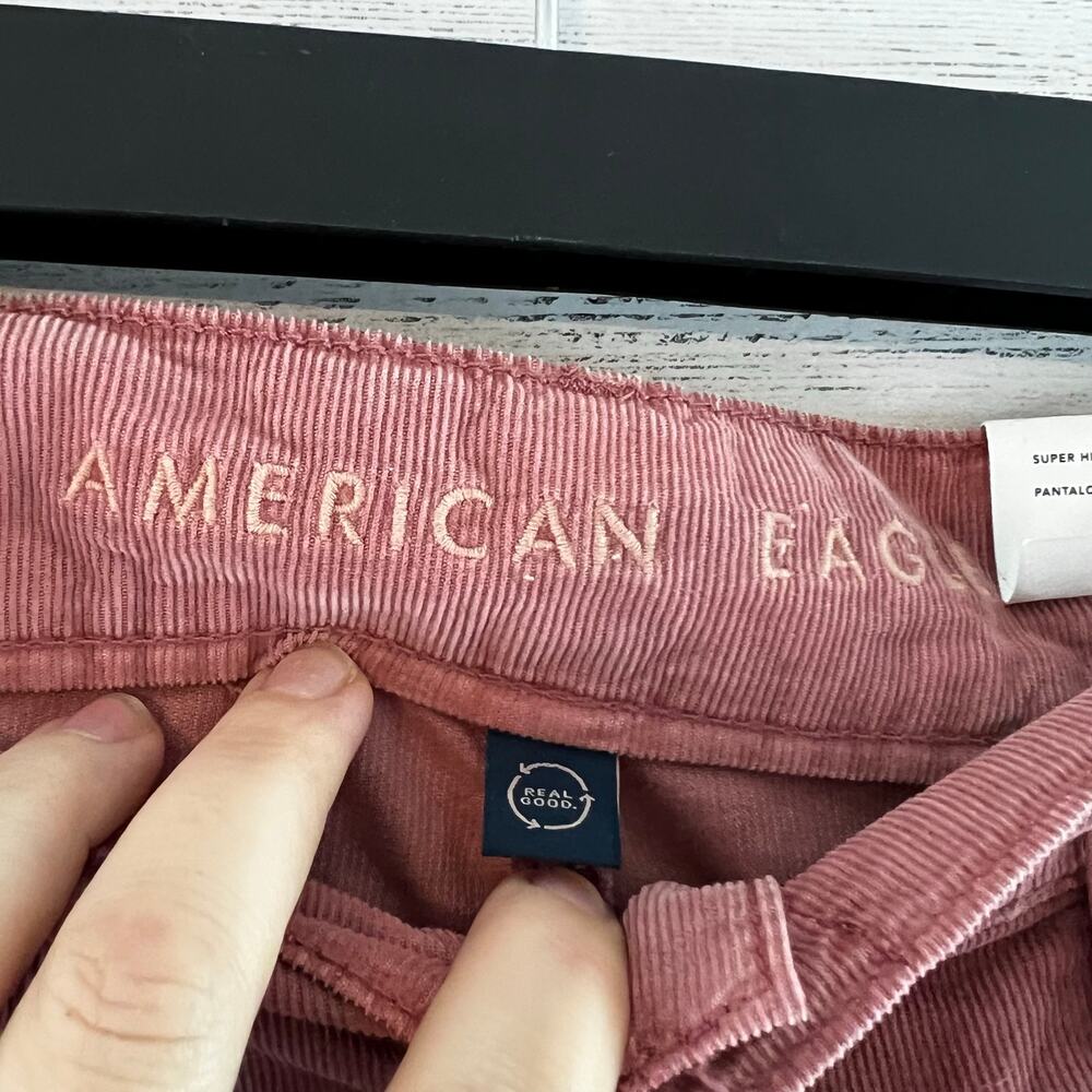 American Eagle NWT Super High Rise Baggy Jogger Pink‎ Corduroy Cargo Size 12 - Picture 8 of 11